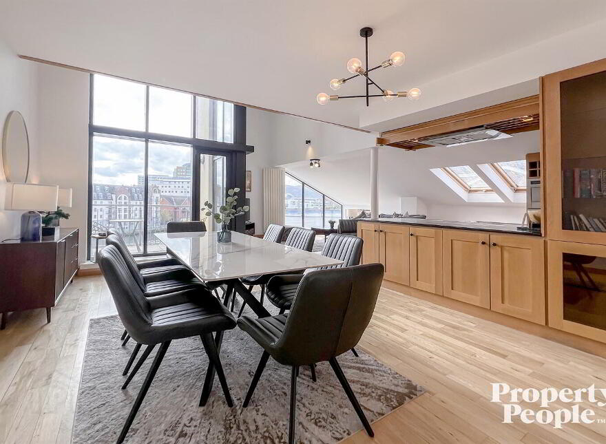 Apartment 17 Pottinger's Quay 25 Short Strand, Belfast, BT5 4AS