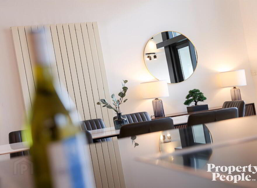 Apartment 17 Pottinger's Quay 25 Short Strand, Belfast, BT5 4AS