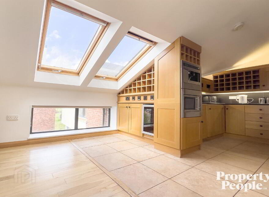 Apartment 17 Pottinger's Quay 25 Short Strand, Belfast, BT5 4AS