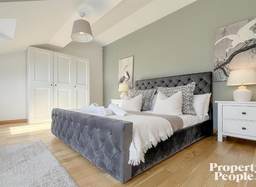 Apartment 17 Pottinger's Quay 25 Short Strand, Belfast, BT5 4AS