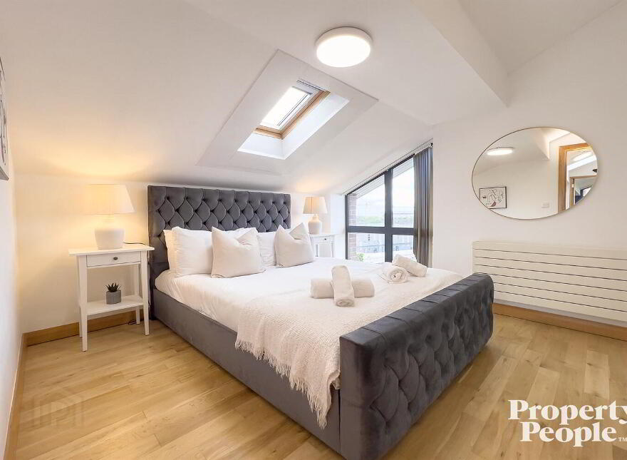 Apartment 17 Pottinger's Quay 25 Short Strand, Belfast, BT5 4AS