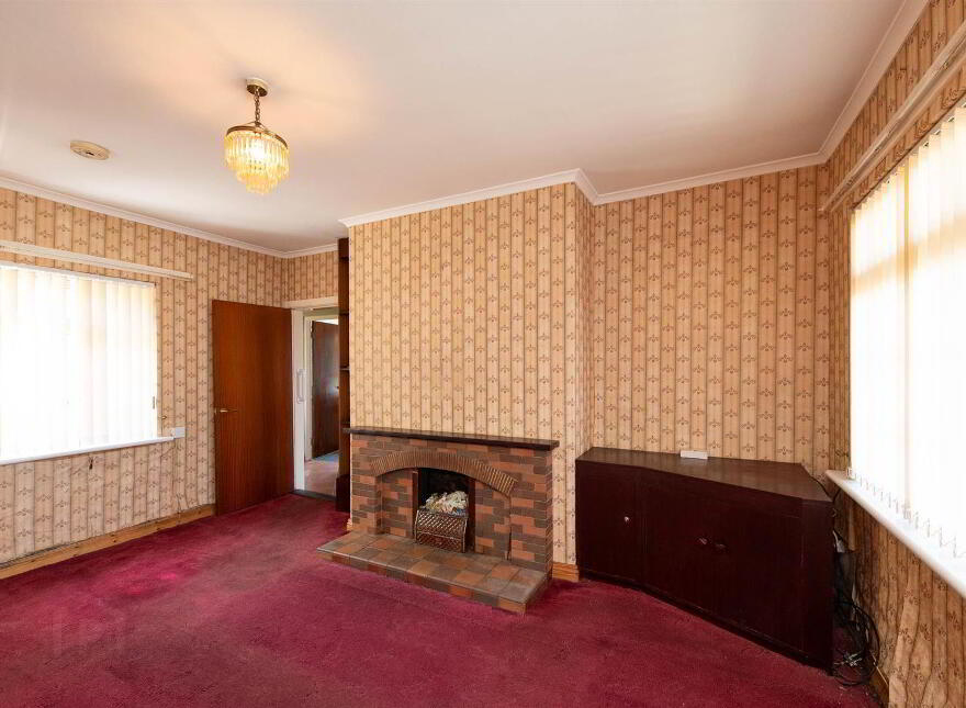 4 Vianstown Road, Downpatrick, BT30 6DQ
