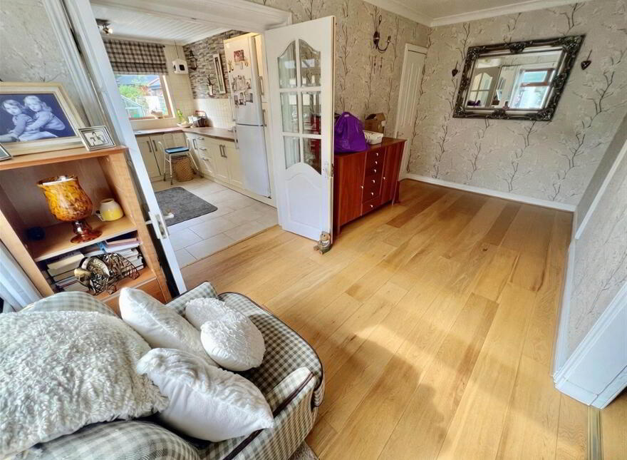24 Earl Haig Park, Ardenlee Avenue, Belfast, BT6 8NR