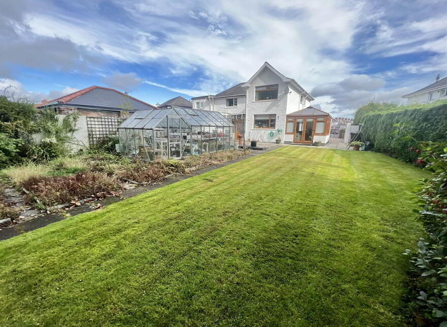 24 Earl Haig Park, Ardenlee Avenue, Belfast, BT6 8NR
