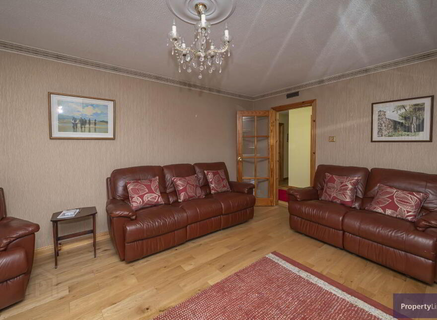 21 Cavanacaw Park, Armagh, BT60 2EA