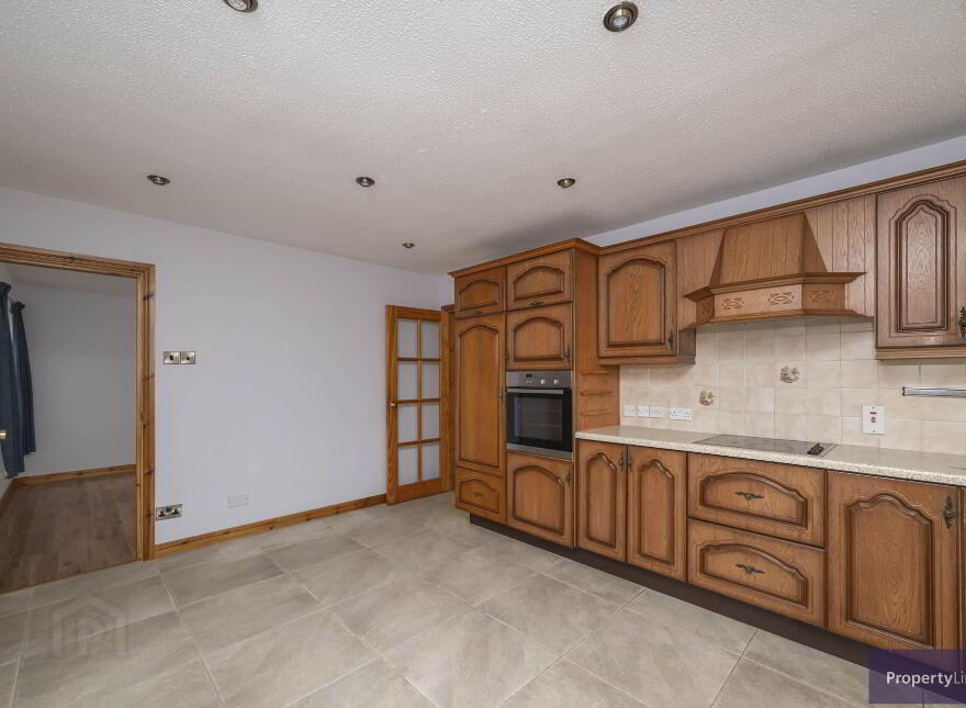 21 Cavanacaw Park, Armagh, BT60 2EA
