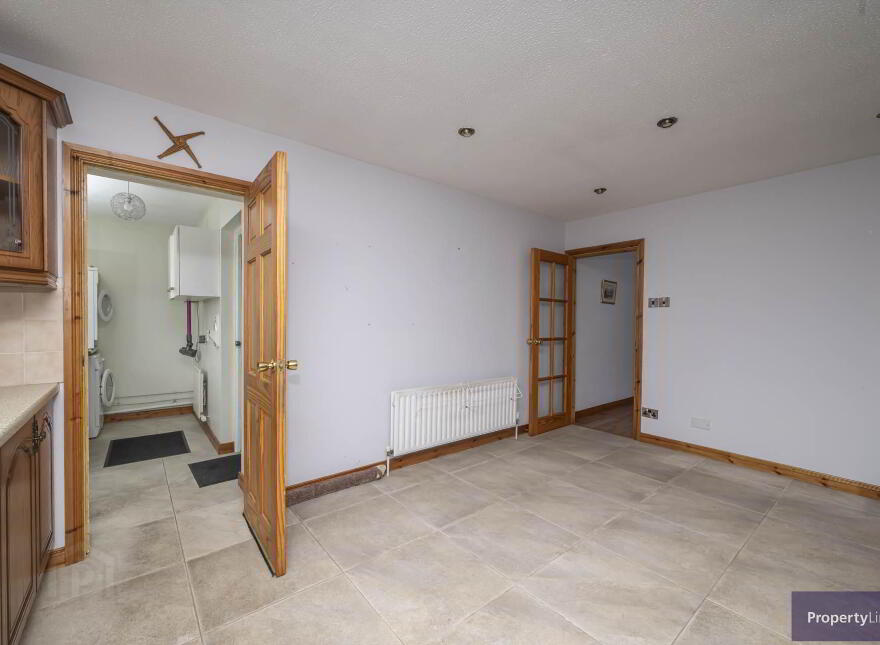 21 Cavanacaw Park, Armagh, BT60 2EA
