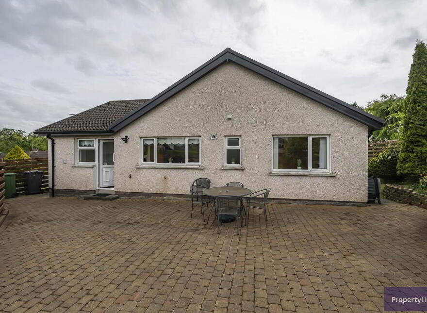 21 Cavanacaw Park, Armagh, BT60 2EA