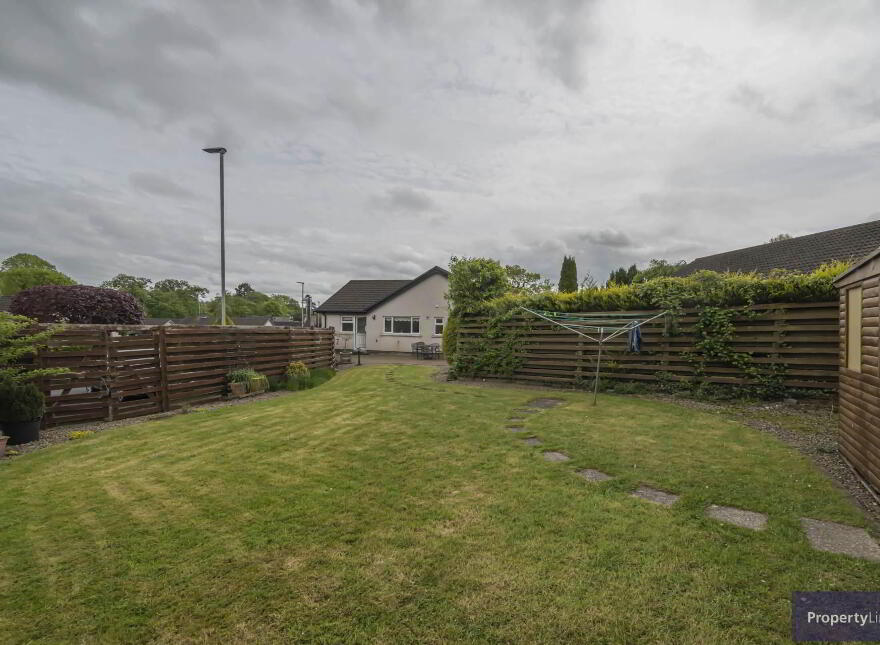 21 Cavanacaw Park, Armagh, BT60 2EA