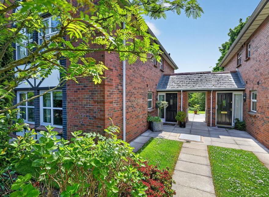 4 Craigtara, My Ladys Mile, Holywood, BT18 9EE