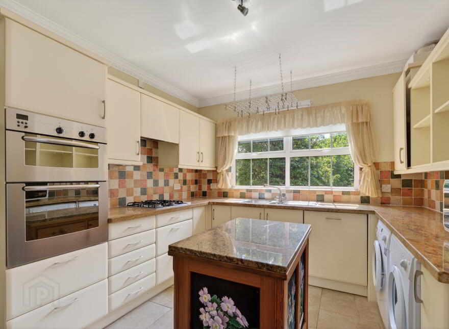 4 Craigtara, My Ladys Mile, Holywood, BT18 9EE