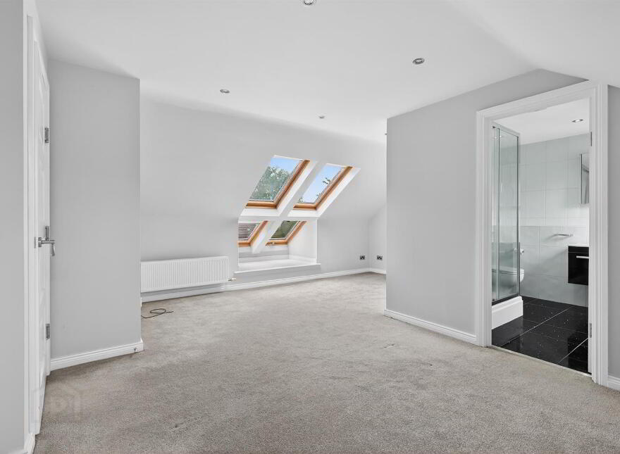 12 Kings Court, Belfast, BT10 0AF