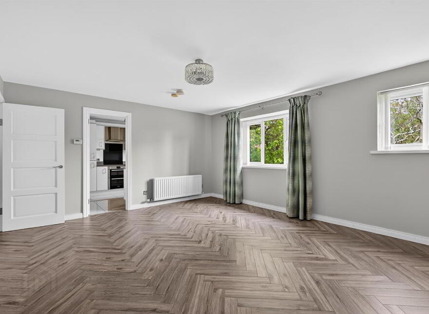 12 Kings Court, Belfast, BT10 0AF