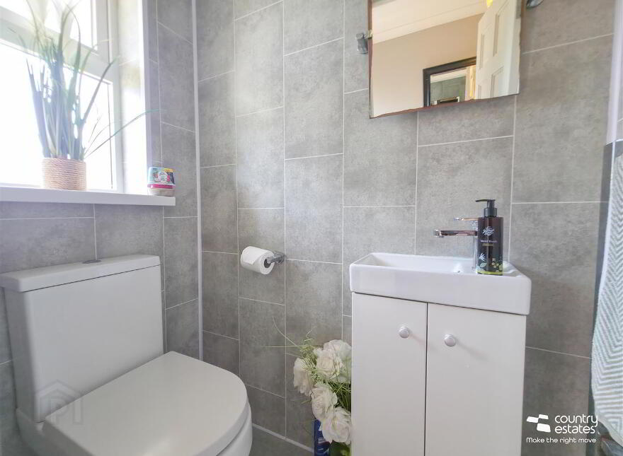 25 Rogan Manor, Newtownabbey, BT36 4BD