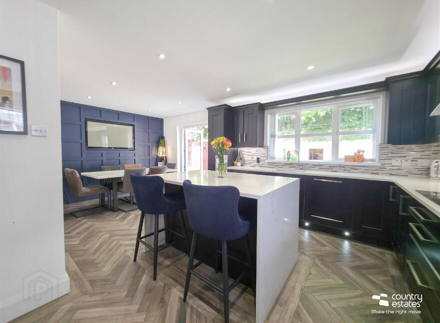 25 Rogan Manor, Newtownabbey, BT36 4BD