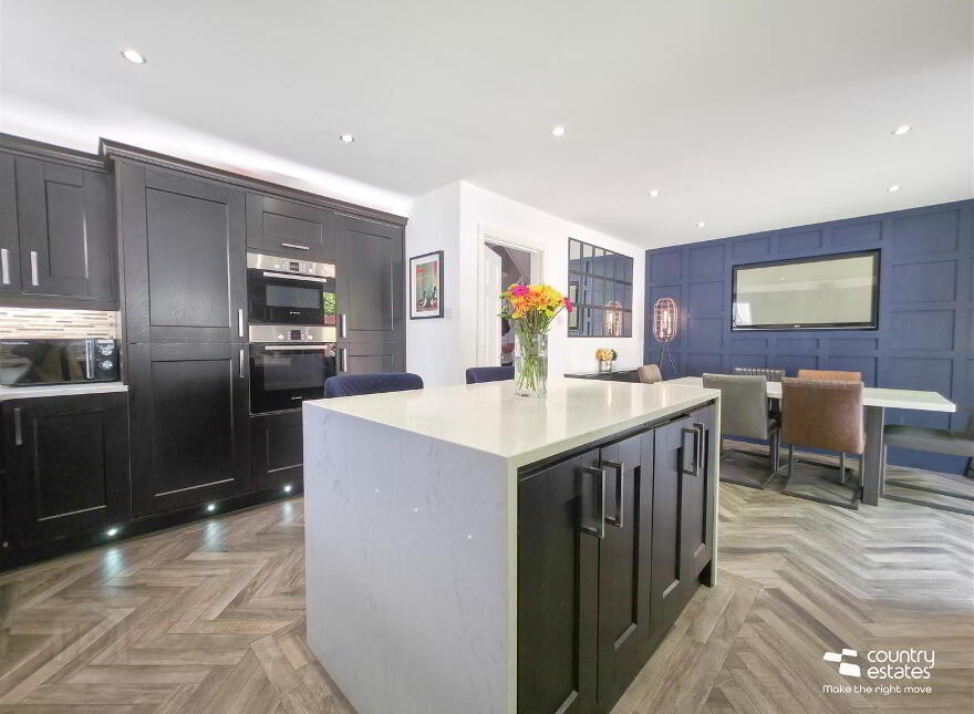 25 Rogan Manor, Newtownabbey, BT36 4BD