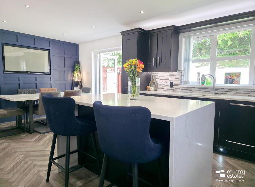 25 Rogan Manor, Newtownabbey, BT36 4BD