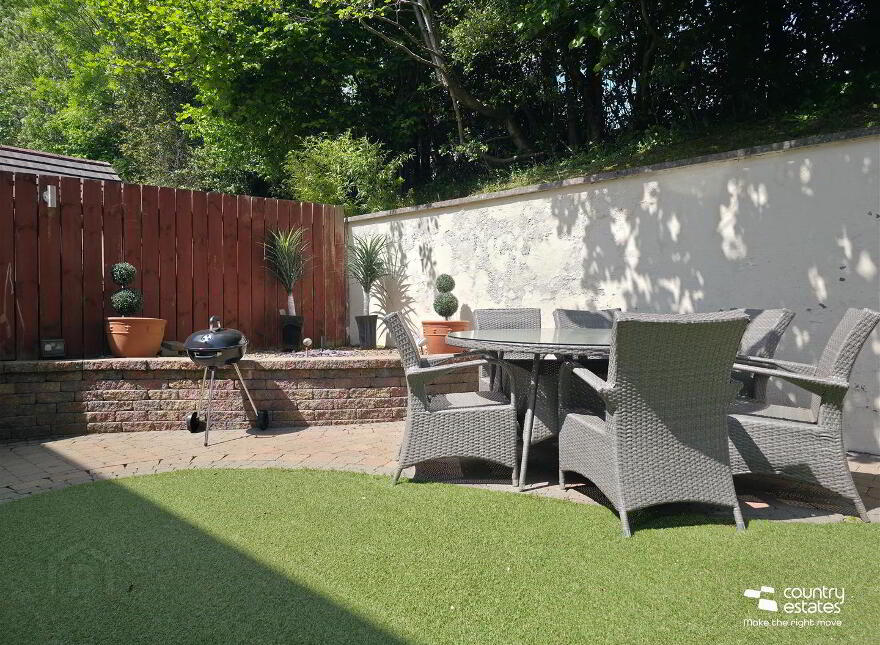 25 Rogan Manor, Newtownabbey, BT36 4BD