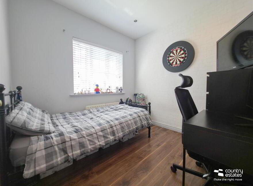 25 Rogan Manor, Newtownabbey, BT36 4BD