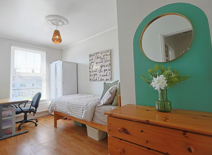 92 Avenue Road, Lurgan, Craigavon, BT66 7BH