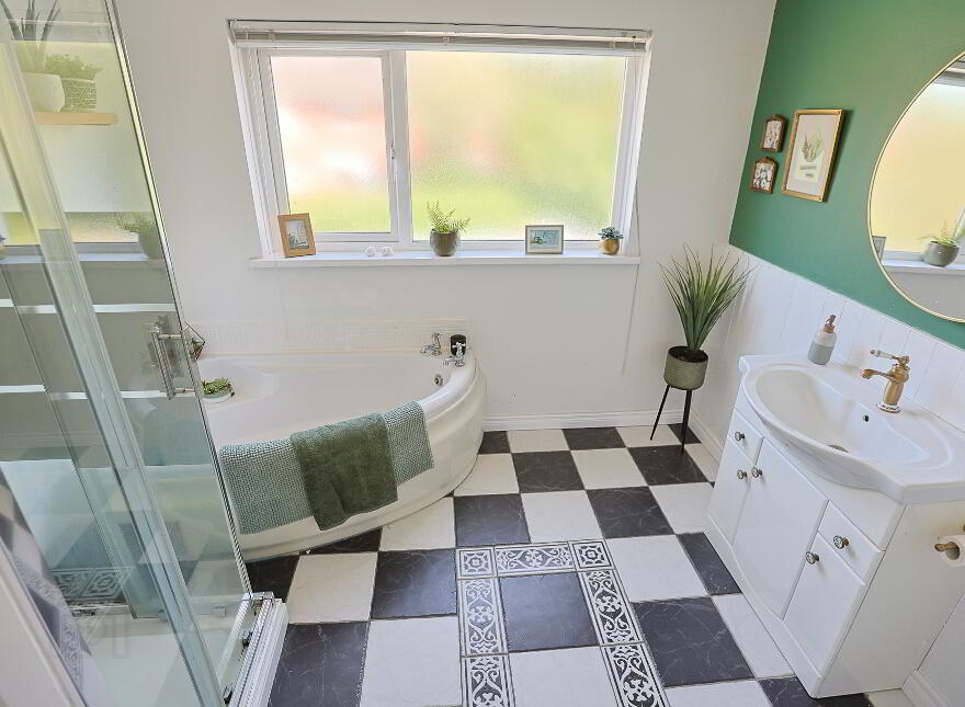 92 Avenue Road, Lurgan, Craigavon, BT66 7BH