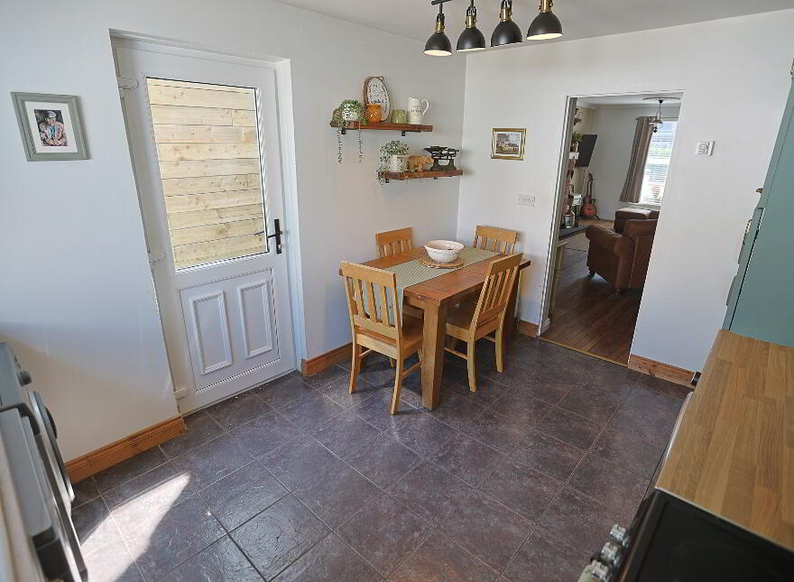92 Avenue Road, Lurgan, Craigavon, BT66 7BH