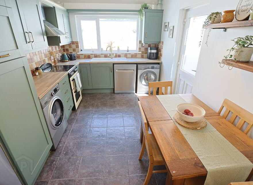 92 Avenue Road, Lurgan, Craigavon, BT66 7BH