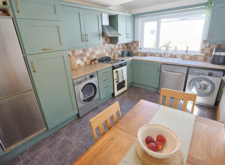 92 Avenue Road, Lurgan, Craigavon, BT66 7BH