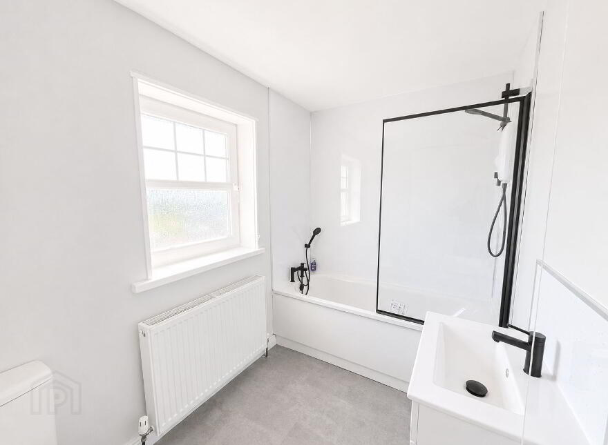 37 Drumhoy Drive, Carrickfergus, BT38 8NL