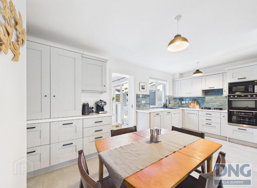 6 Hazel Grove, Kilkenny, R95E4FN