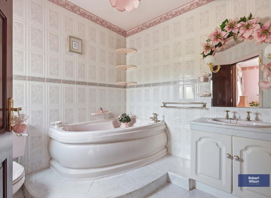 Grace Hall Manor, 63 Cottage Road, Dollingstown, BT67 9ND