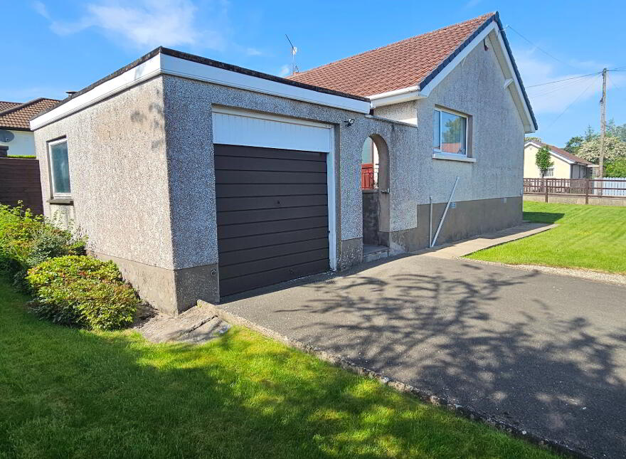 17 Rathmena Avenue, Ballyclare, BT39 9HX