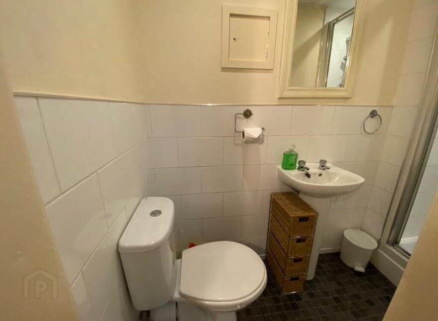 27 Springwell Place, Edinburgh, EH11 2HX