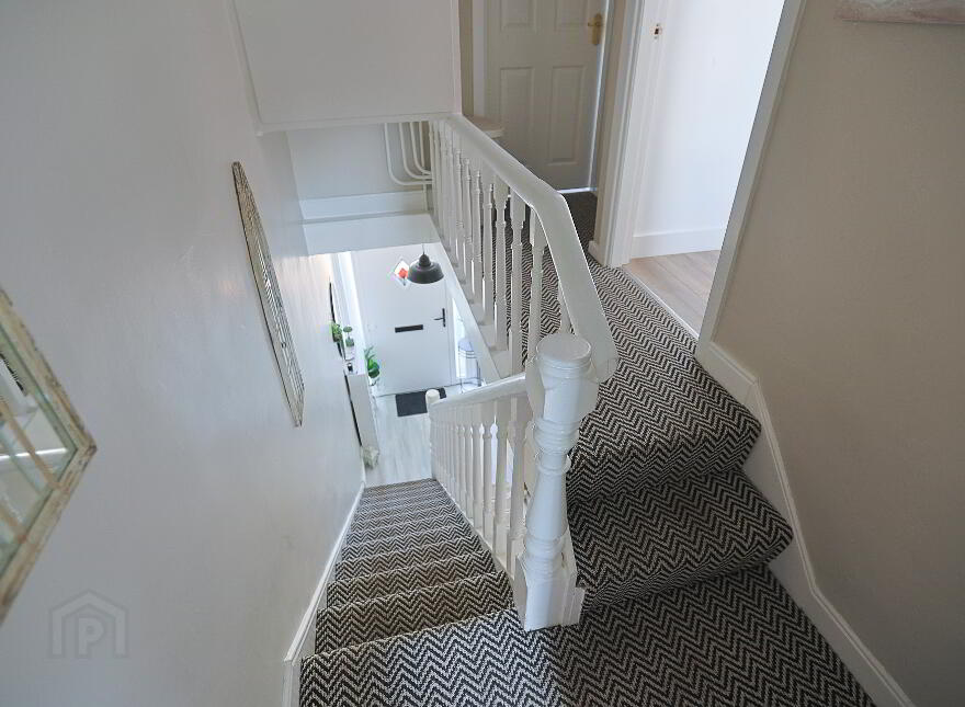 14 Gilford Road, Lurgan, Craigavon, BT66 7DZ
