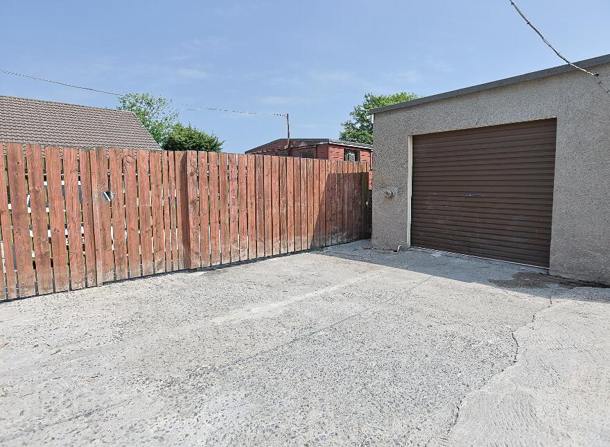 14 Gilford Road, Lurgan, Craigavon, BT66 7DZ