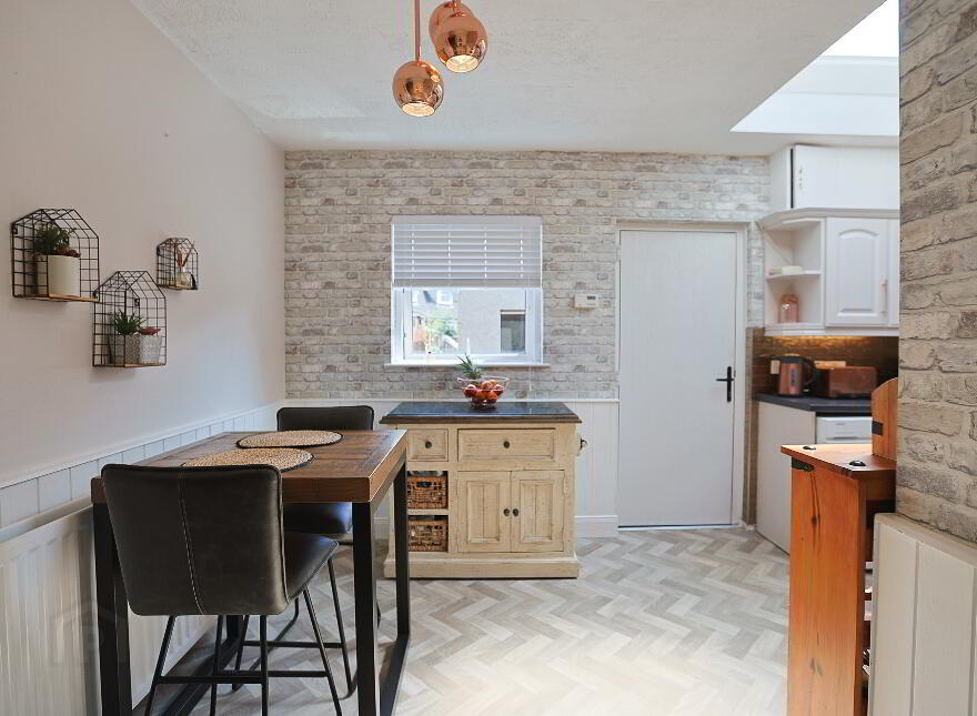 14 Gilford Road, Lurgan, Craigavon, BT66 7DZ