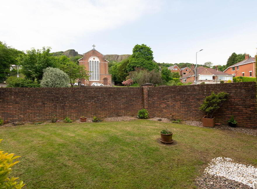 777 Antrim Road, Belfast, BT36 7JN
