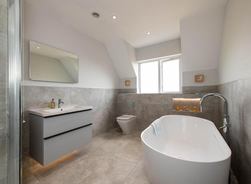 777 Antrim Road, Belfast, BT36 7JN