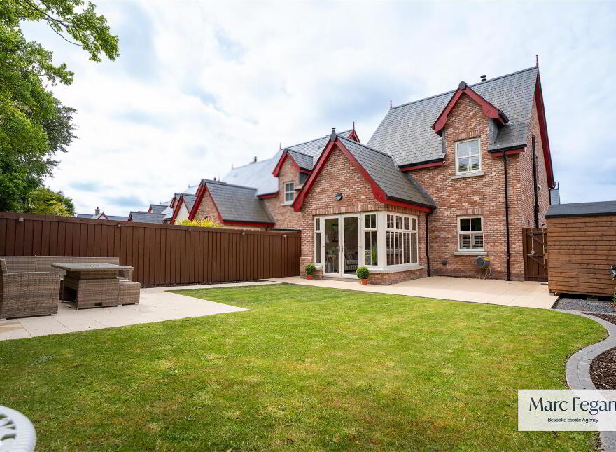 2 St Anne's, Lurgan, Craigavon, BT67 9JW