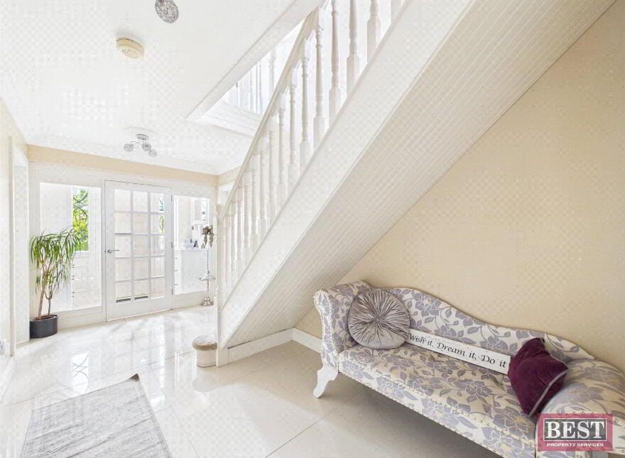23 Highfields Avenue, Newry, BT35 8UG