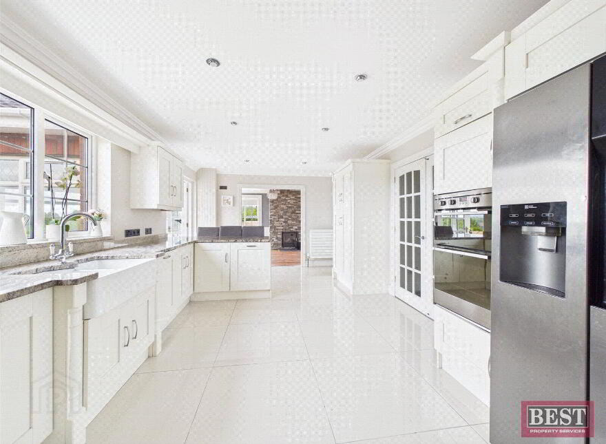 23 Highfields Avenue, Newry, BT35 8UG