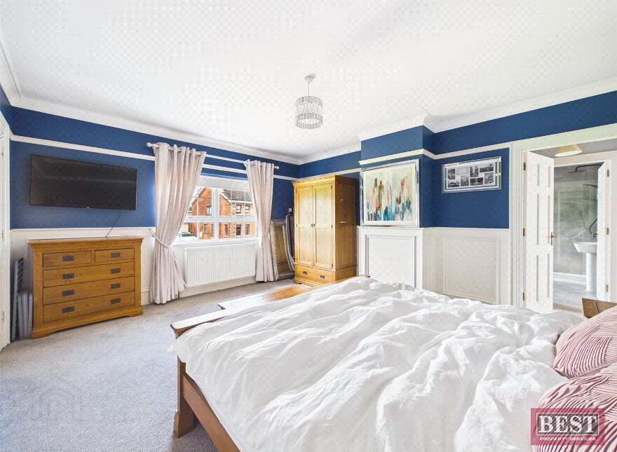 23 Highfields Avenue, Newry, BT35 8UG