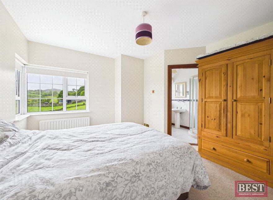 23 Highfields Avenue, Newry, BT35 8UG