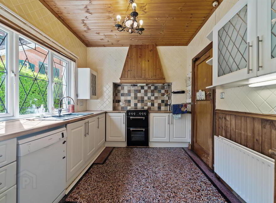 15 Innisfayle Road, Belfast, BT15 4ER