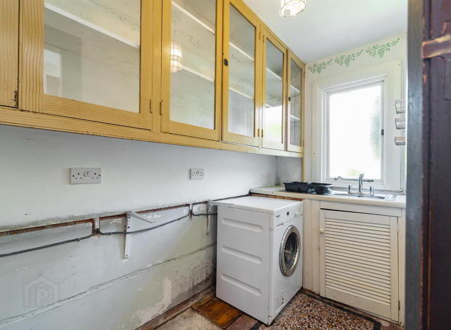 15 Innisfayle Road, Belfast, BT15 4ER