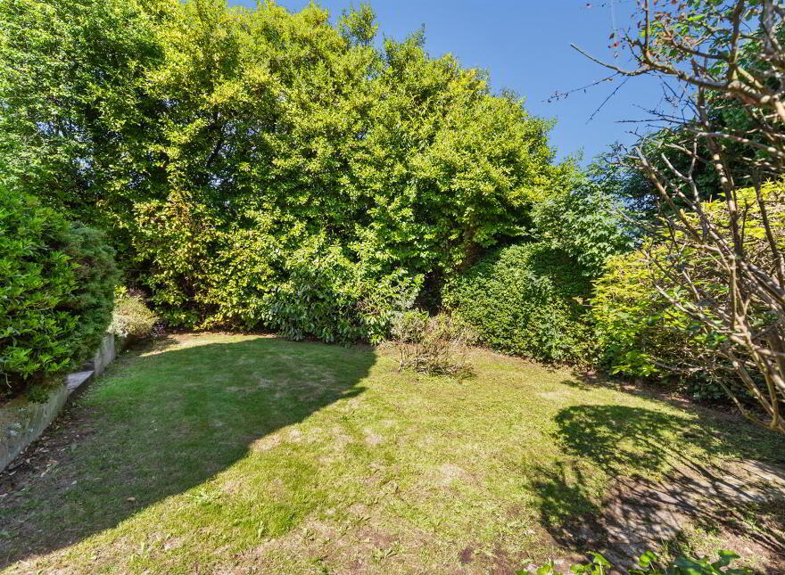 15 Innisfayle Road, Belfast, BT15 4ER