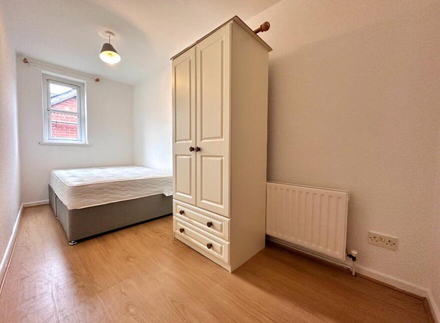8 Palestine Street, Belfast, BT7 1QJ