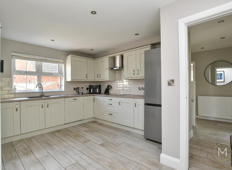 25 Carnbeg Avenue, Antrim, BT41 4RA
