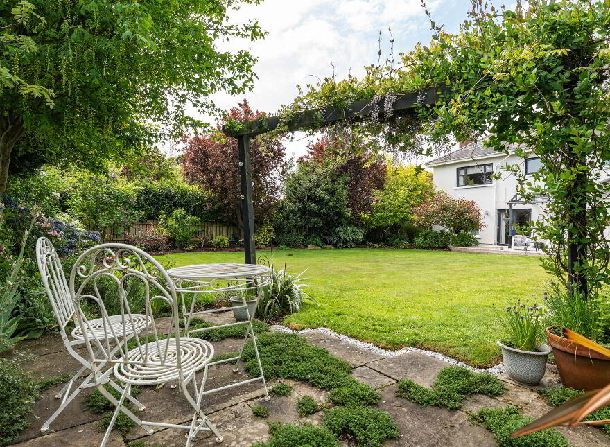 18 Rosepark, Belfast, BT5 7RG