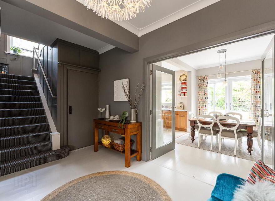 18 Rosepark, Belfast, BT5 7RG